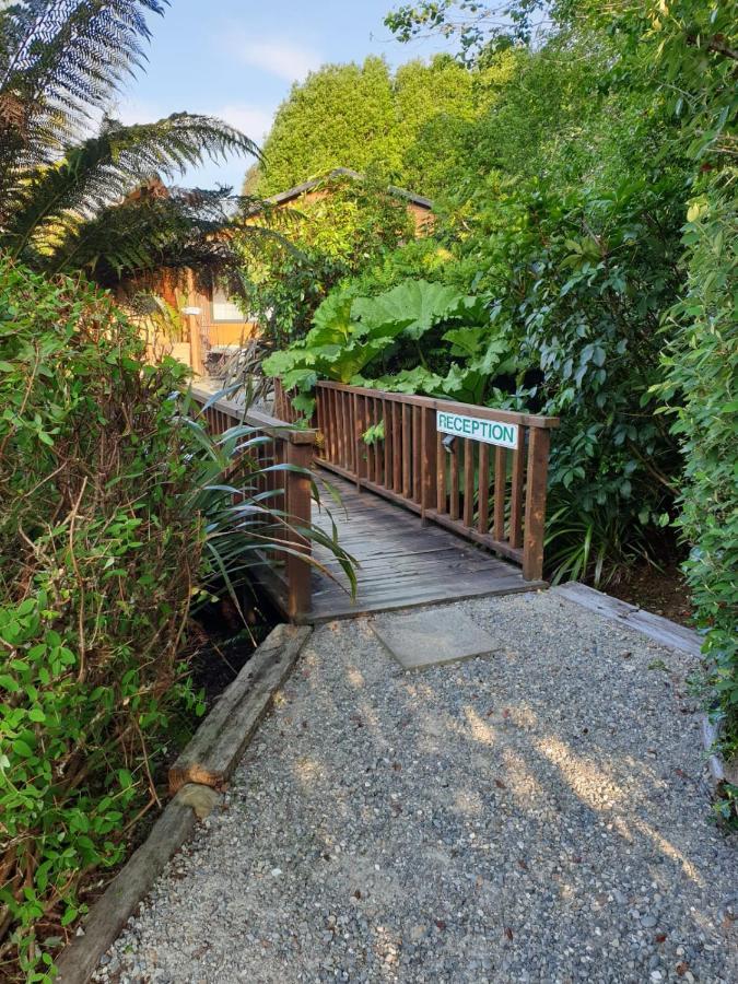 Lake Brunner Country Motel & Holiday Park Moana ภายนอก รูปภาพ
